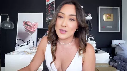 LaurDIY / laurx фото голая #0164