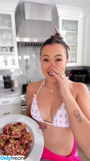LaurDIY / laurx фото голая #0240