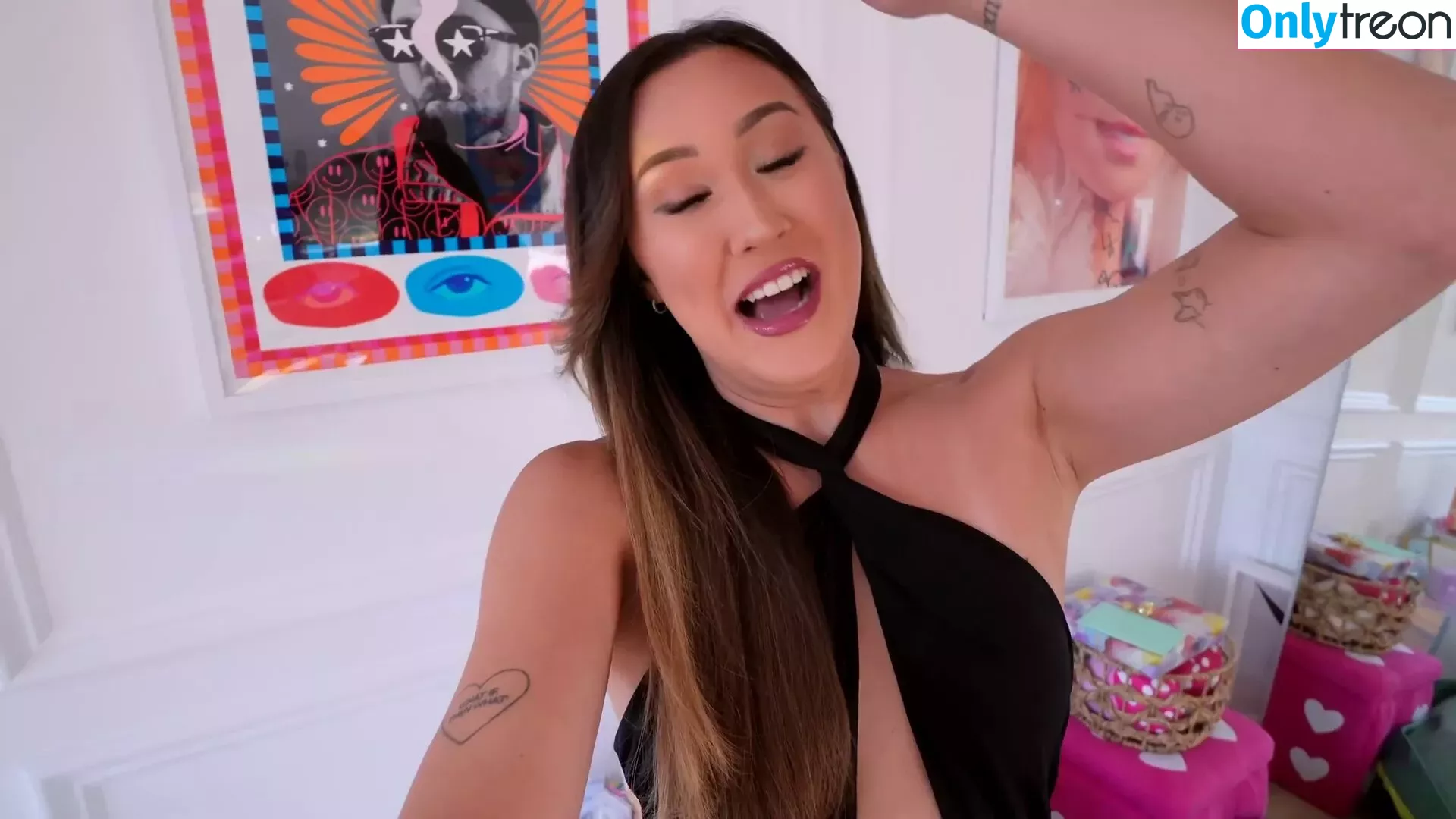 LaurDIY голая photo #0060 (laurx)