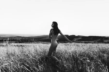 Laure Surlerivage / Lauresurlerivage / laure.surlerivage2 фото голая #0193