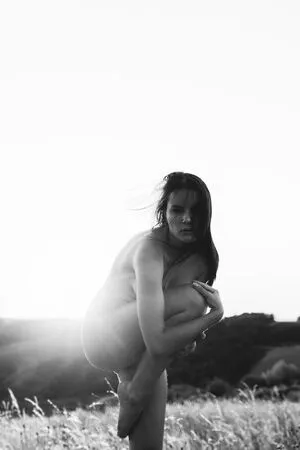 Laure Surlerivage / Lauresurlerivage / laure.surlerivage2 фото голая #0197