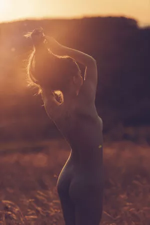 Laure Surlerivage / Lauresurlerivage / laure.surlerivage2 фото голая #0200
