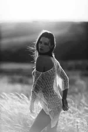 Laure Surlerivage / Lauresurlerivage / laure.surlerivage2 фото голая #0207