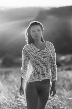 Laure Surlerivage / Lauresurlerivage / laure.surlerivage2 фото голая #0210