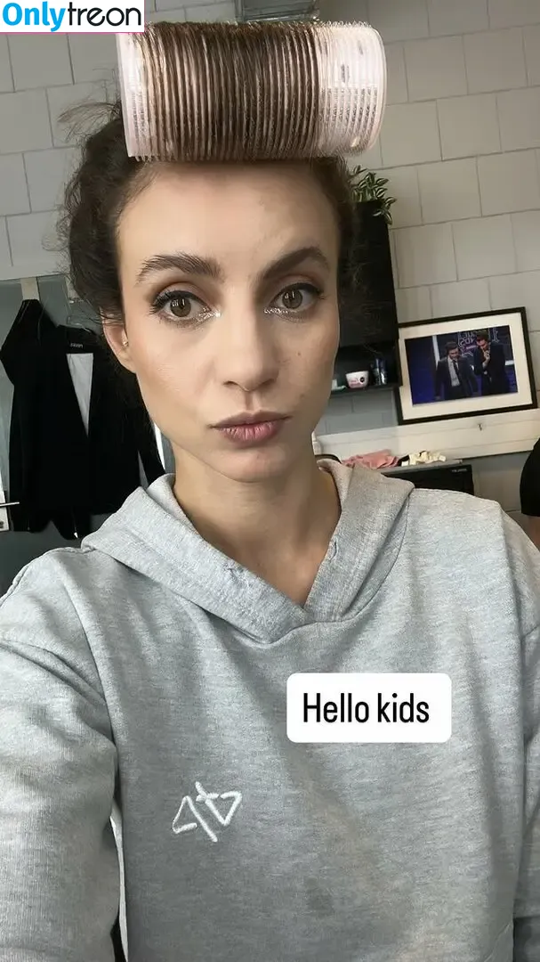 Laure Valée голая photo #0447 (laure_bv)