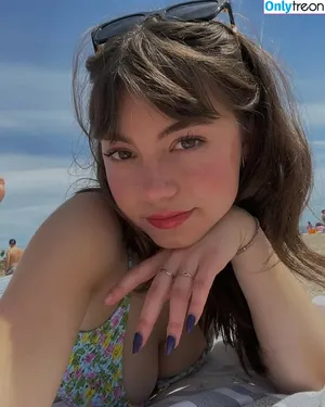 Lauren Donzis / laurendonzis nude photo #0007