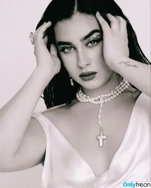 Lauren Jauregui / laurenjauregui фото голая #0447