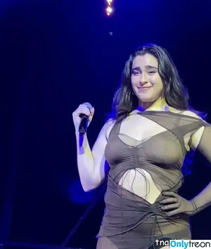 Lauren Jauregui / laurenjauregui nude photo #0871