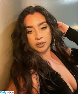 Lauren Jauregui / laurenjauregui nude photo #0900