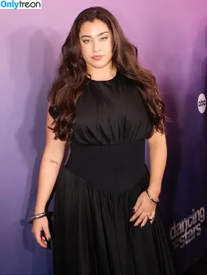 Lauren Jauregui / laurenjauregui nude photo #0904