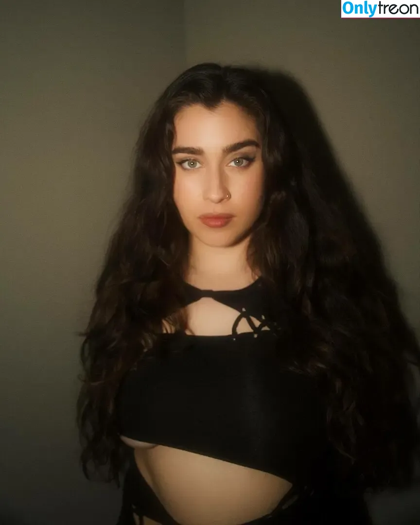 Lauren Jauregui nude photo #0327 (laurenjauregui)