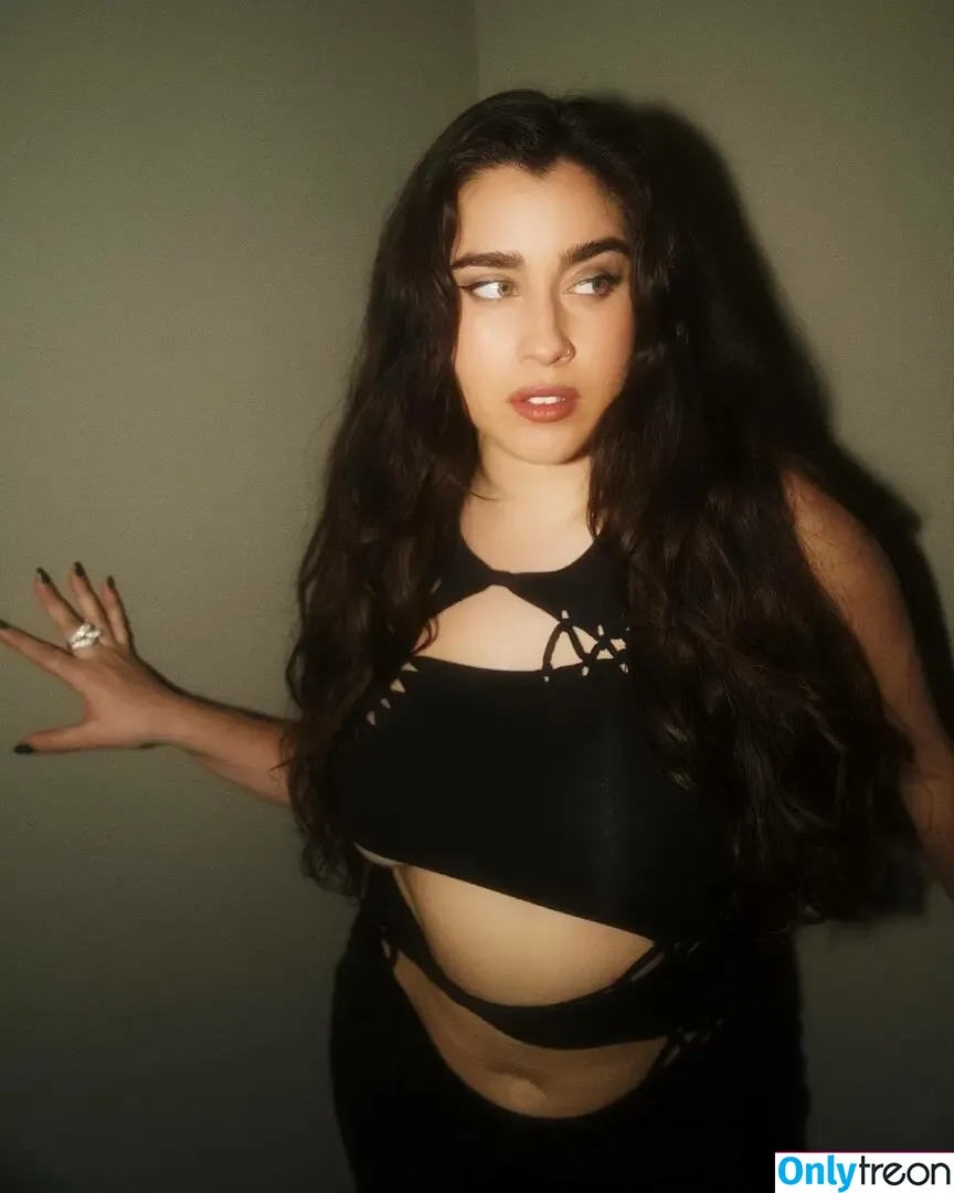 Lauren Jauregui nude photo #0329 (laurenjauregui)