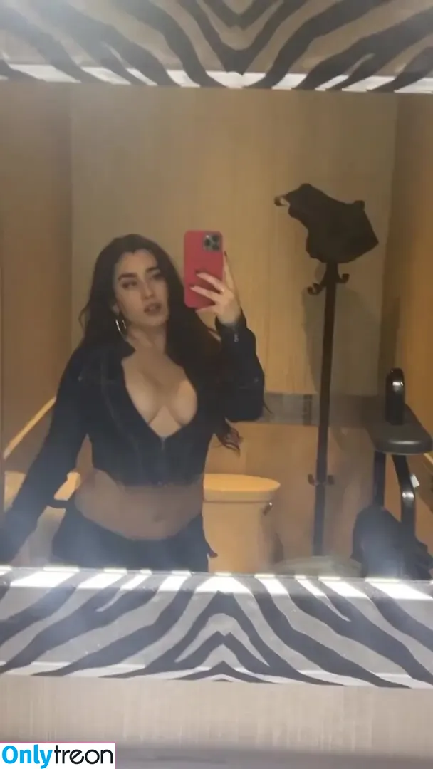 Lauren Jauregui nude photo #0346 (laurenjauregui)