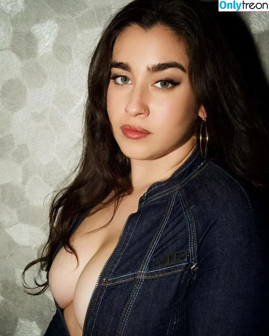 Lauren Jauregui nude photo #0387 (laurenjauregui)