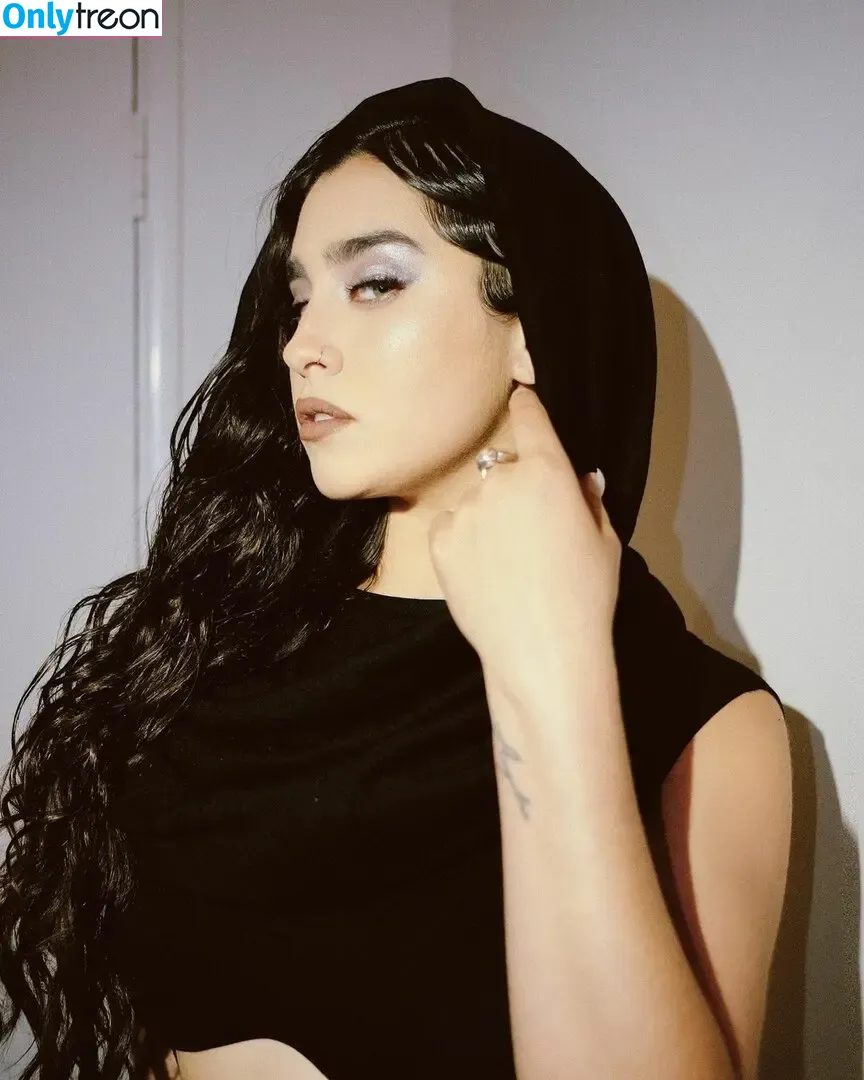 Lauren Jauregui nude photo #0421 (laurenjauregui)