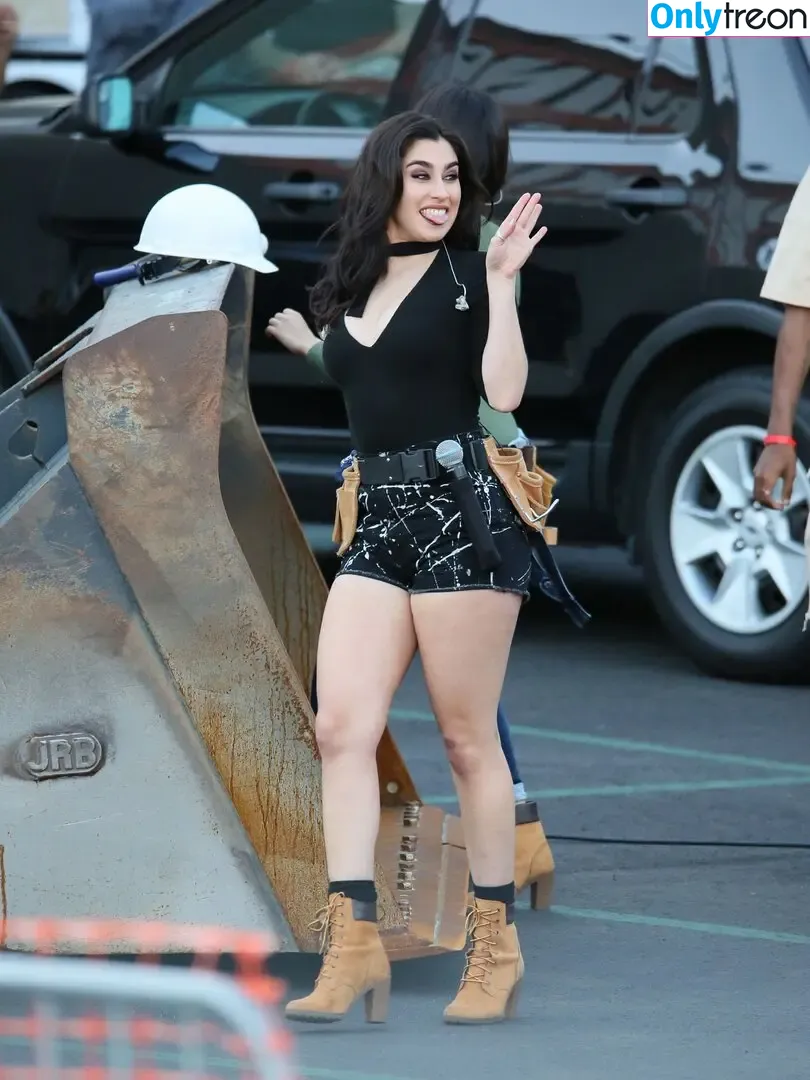Lauren Jauregui nude photo #0524 (laurenjauregui)
