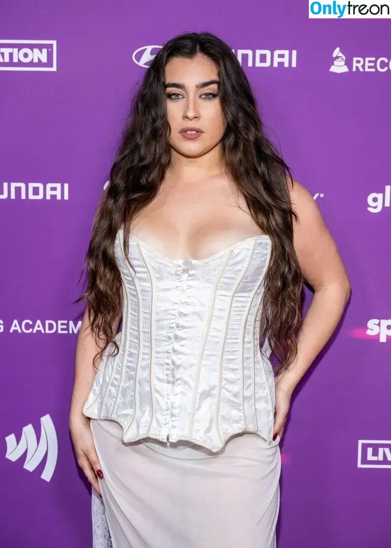 Lauren Jauregui голая photo #0552 (laurenjauregui / laurenjaureguii)