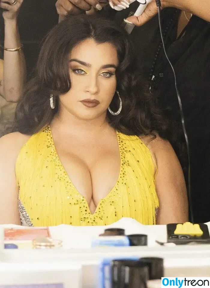 Lauren Jauregui nude photo #0926 (laurenjauregui)