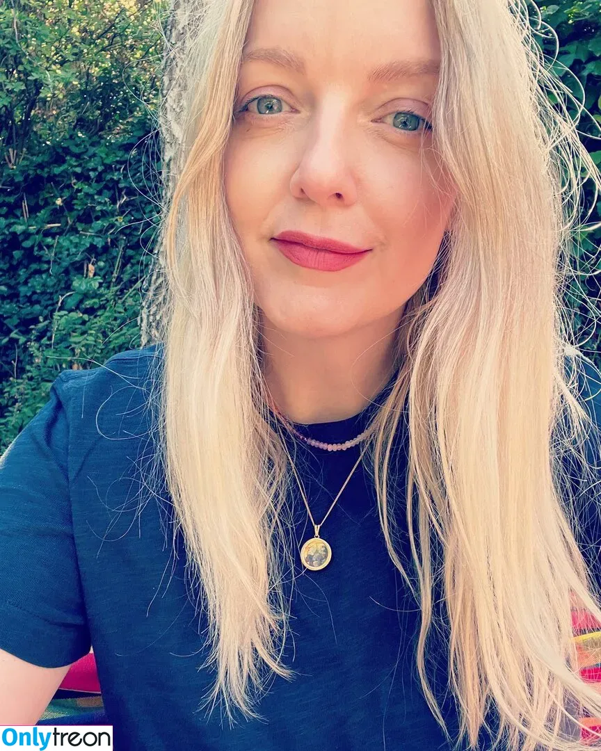 Lauren Laverne голая photo #0005 (laurenlaverne)