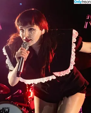 Lauren Mayberry / laurenevemayberry фото голая #1194