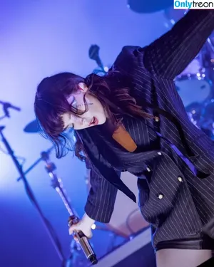 Lauren Mayberry / laurenevemayberry фото голая #1198
