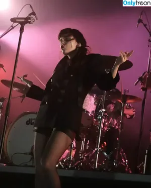 Lauren Mayberry / laurenevemayberry фото голая #1205
