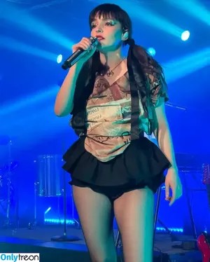 Lauren Mayberry / laurenevemayberry фото голая #1404