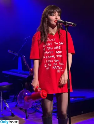 Lauren Mayberry / laurenevemayberry фото голая #1426