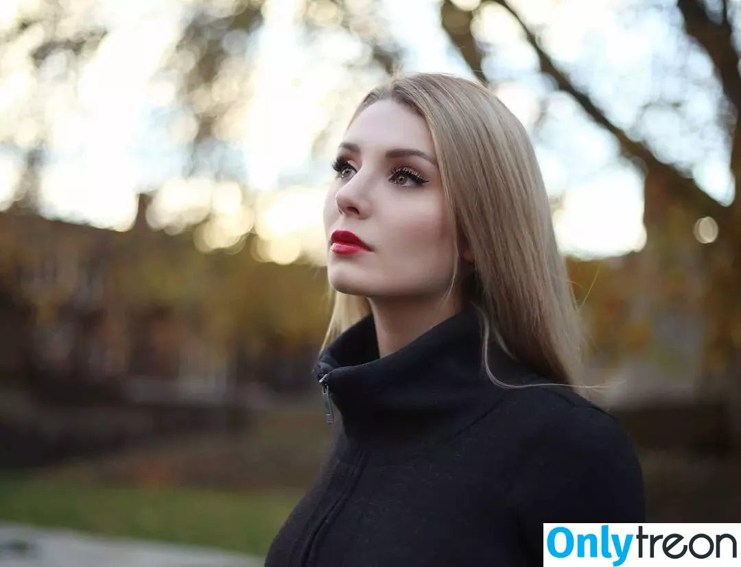 Lauren Southern голая photo #0153 (laurencheriie / laurenscandal)