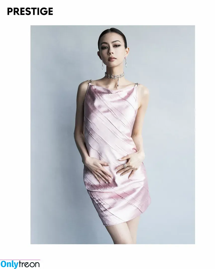 Lauren Tsai голая photo #0463 (laurentsai)