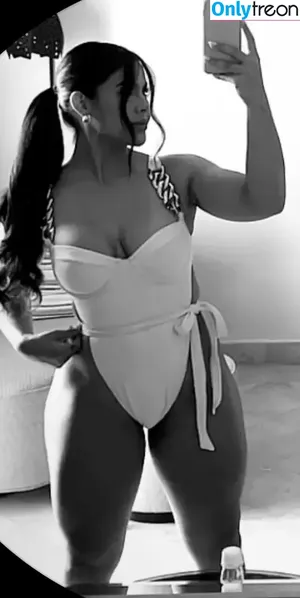 Lauren Victoria / Laurenvictoriaxo / laurenvictoriax / lxv___ nude photo #0023