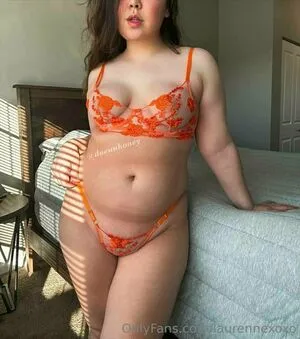 laurennexoxo / laurennexx nude photo #0012