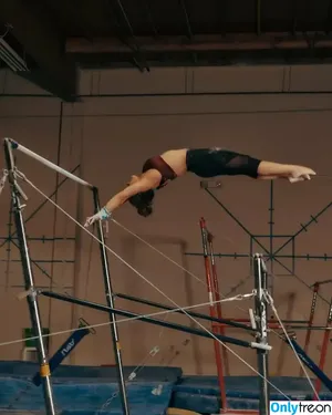 Laurie Hernandez / American gymnast / lauriehernandez фото голая #0029