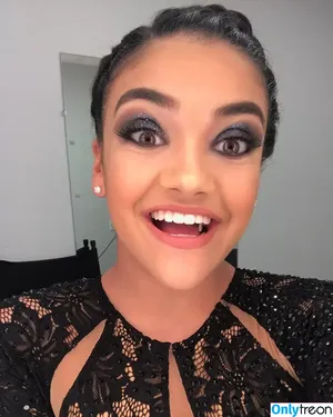 Laurie Hernandez / American gymnast / lauriehernandez фото голая #0045