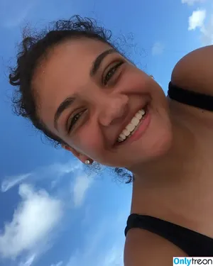 Laurie Hernandez / American gymnast / lauriehernandez фото голая #0049