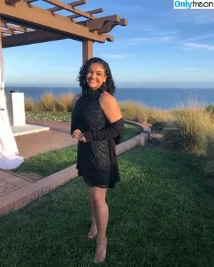 Laurie Hernandez / American gymnast / lauriehernandez фото голая #0053
