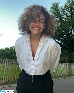 Laurie Hernandez / American gymnast / lauriehernandez nude photo #0148