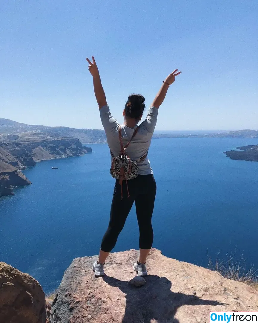 Laurie Hernandez nude photo #0073 (American gymnast / lauriehernandez)