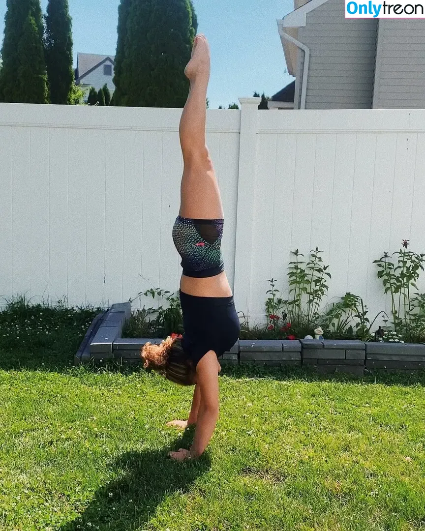 Laurie Hernandez nude photo #0080 (American gymnast / lauriehernandez)