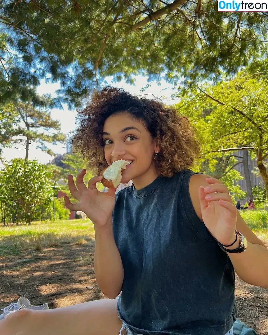 Laurie Hernandez голая photo #0099 (American gymnast / lauriehernandez)
