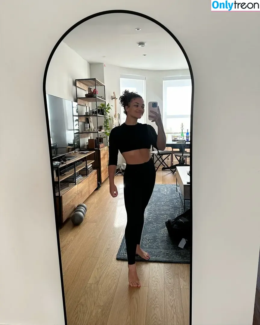 Laurie Hernandez голая photo #0121 (American gymnast / lauriehernandez)