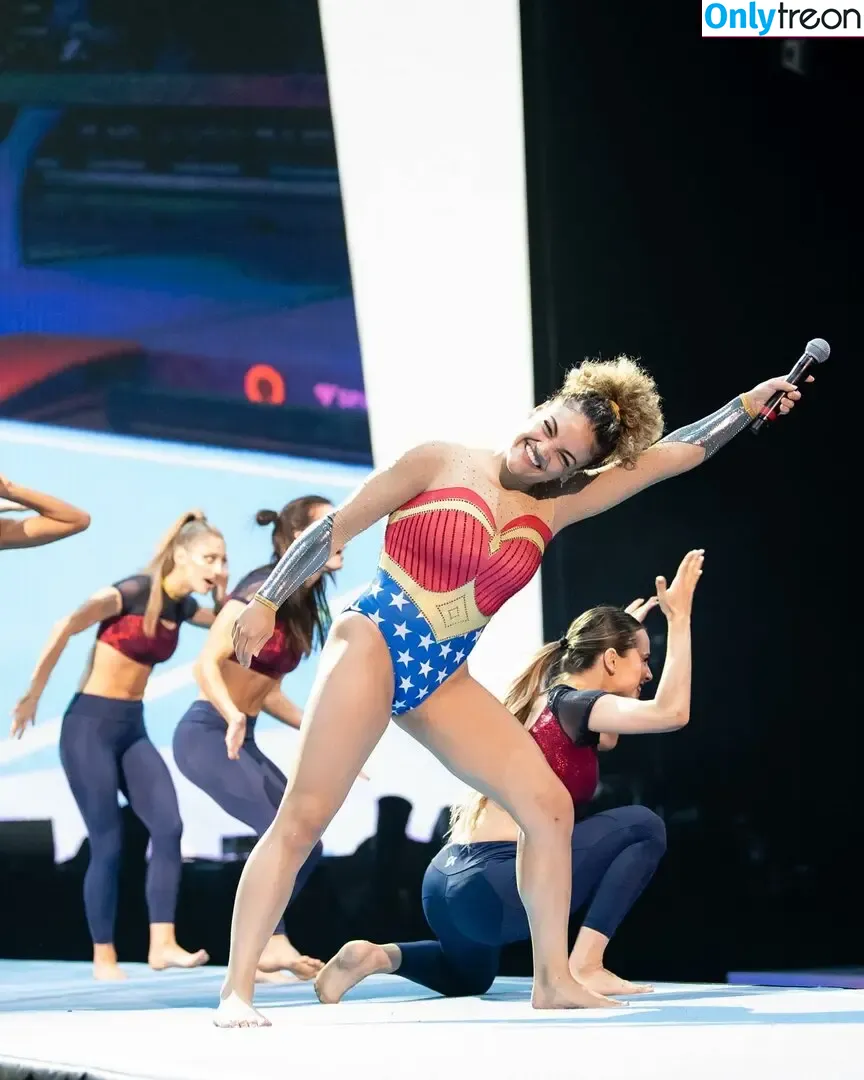 Laurie Hernandez nude photo #0139 (American gymnast / lauriehernandez)
