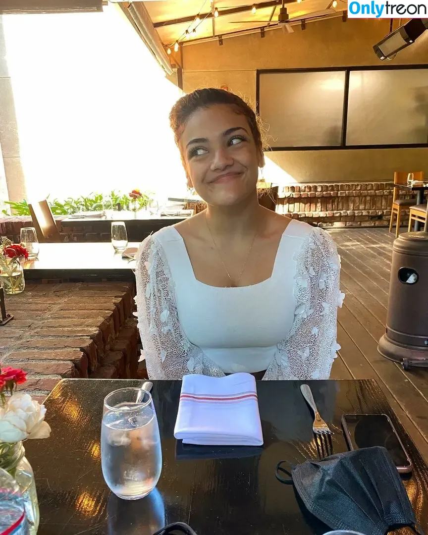 Laurie Hernandez nude photo #0141 (American gymnast / lauriehernandez)