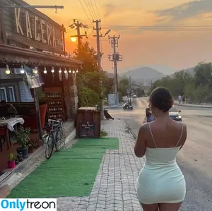 laurynnox / Lauryn Williams nude photo #0008