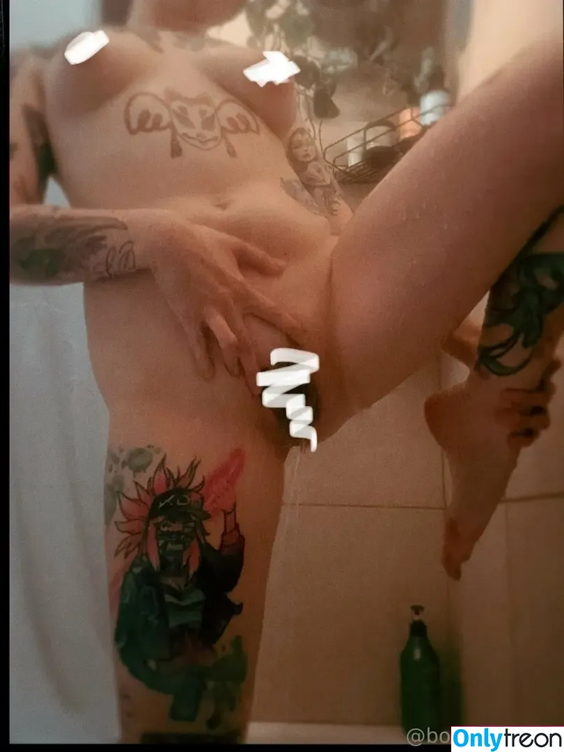 lav3ndersmok3 голая photo #0018 (lavenderandmac)