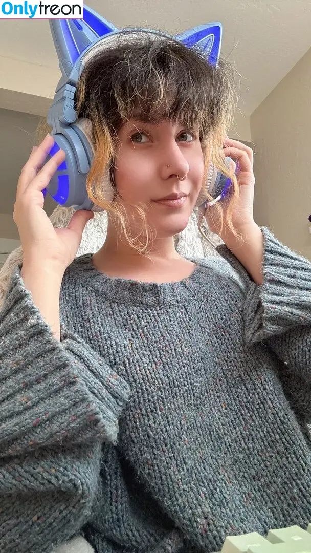 LavenderMilkCos голая photo #0001 (LavenderMilkCos)