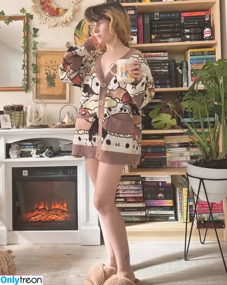 LavenderMilkCos голая photo #0019 (LavenderMilkCos)