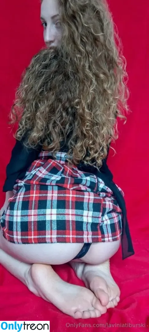 laviniatiburski nude photo #0031 (lavinia.tiburski)