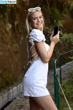 layanadevis / Layana devis nude photo #1413