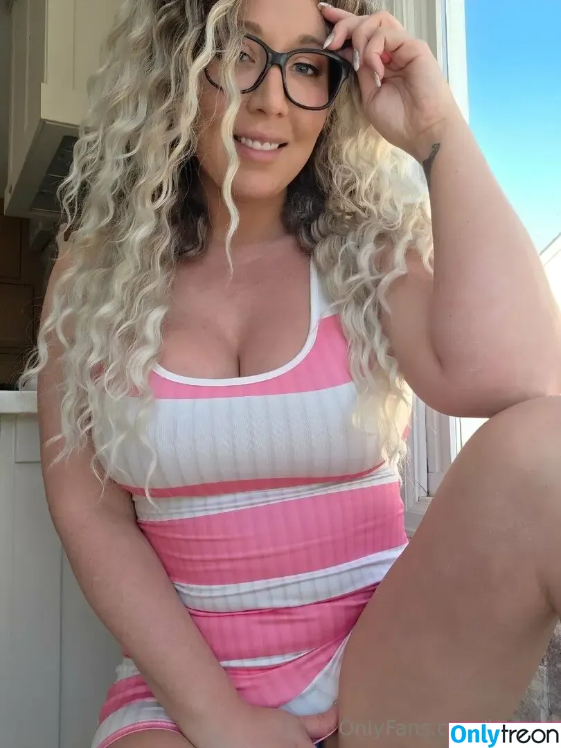 laycee голая photo #0163 (layceeee)